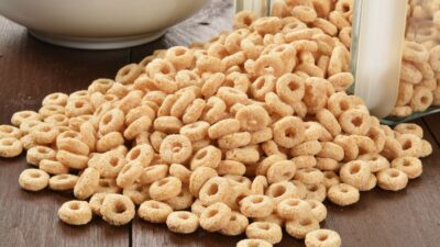 spilled cheerios cereal