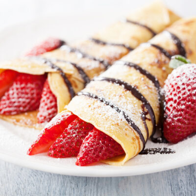 berry and chocolate crepes