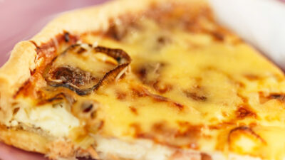 Smoked salmon baked omlette