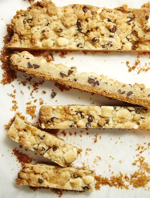 chocolate chip s'mores Bars