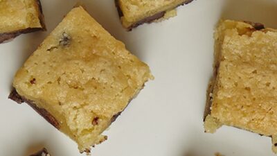 ALMOND BLONDIES