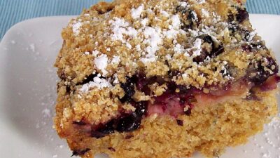 blueberry peach crumb cake3