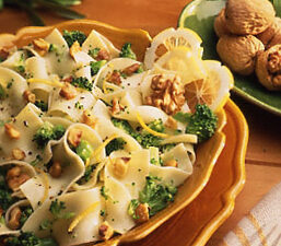 Broccoli Walnut Noodles