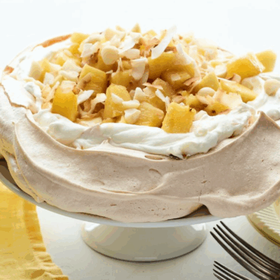 brown sugar pineapple pavlova