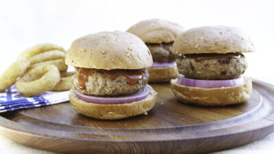 Buffalo Sliders with Crispy Onion Rings