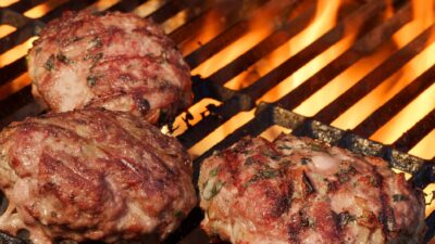 MIDDLE EASTERN HAMBURGER