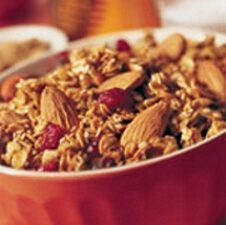 California Almond Granola with Golden Raisins