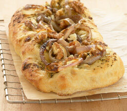 California Walnut & Carmelized Onion Pizza