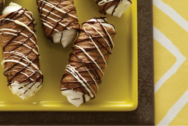 Non Dairy Cream Filed Cannoli
