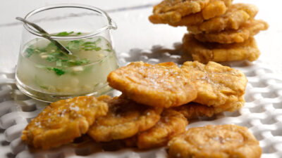 Canola Oil Fried Tostones (Fried Green Plantains)