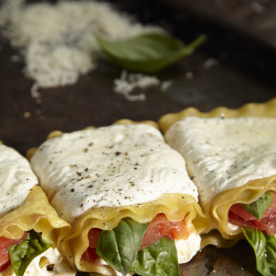 caprese lasagna rolls long