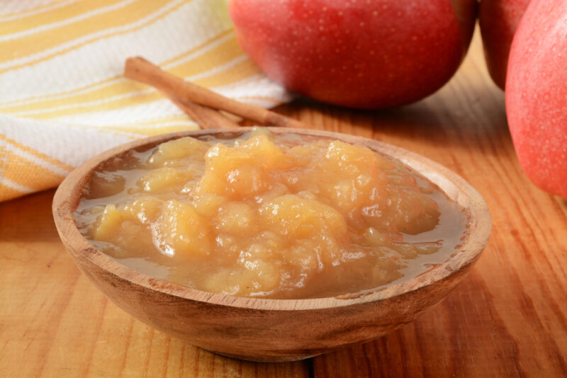 caramel applesauce with cumn