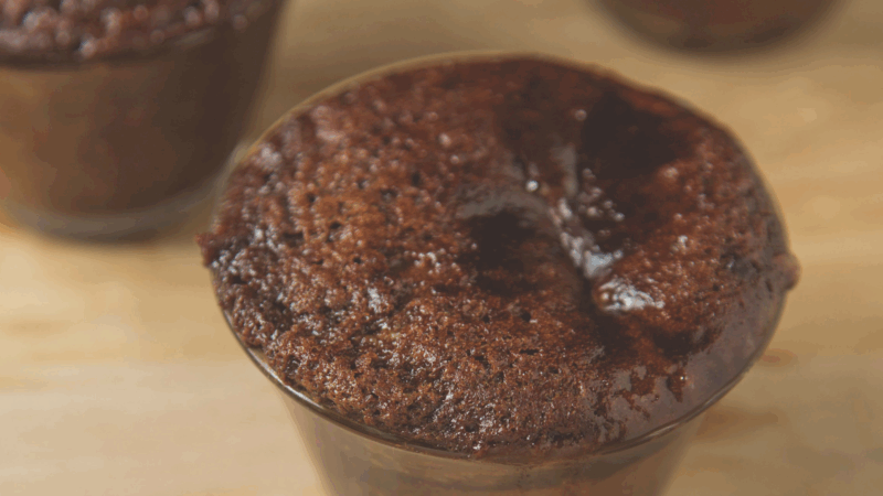 Caramel Hot chocolate Cake