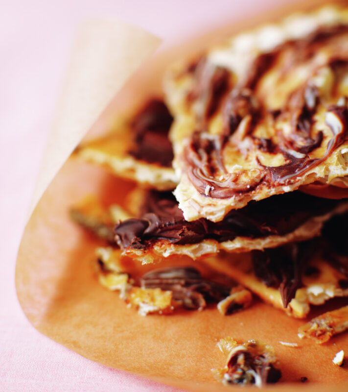 CARAMEL MATZO CRUNCH