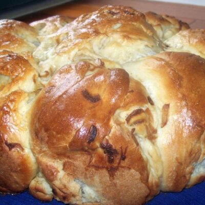 Carmelized Onion Challah