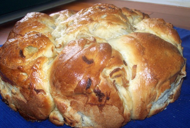 Carmelized Onion Challah
