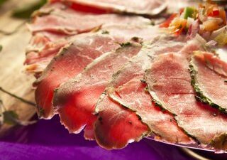 carpaccio with tomato viniagrette