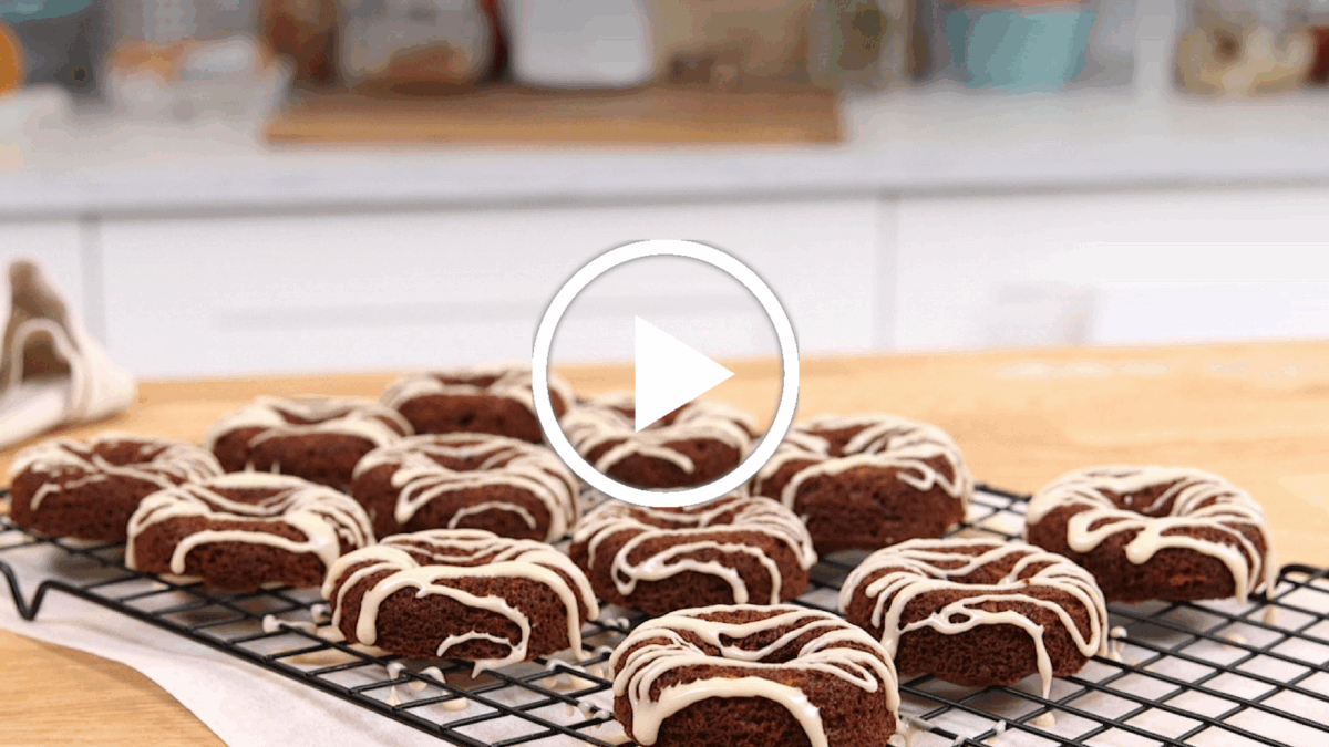 Carrot Cake Doughnuts