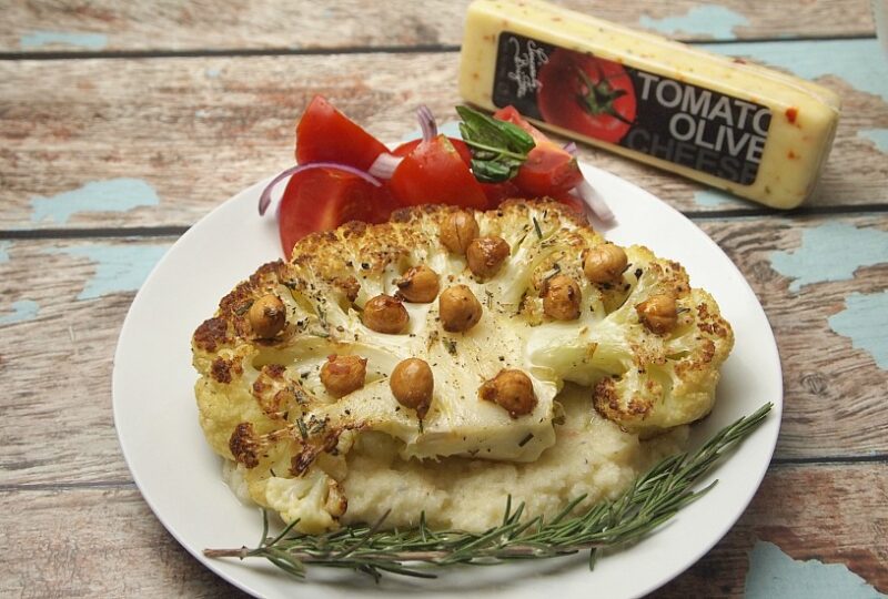 cauliflower-steak-with-tom-olive-cheese