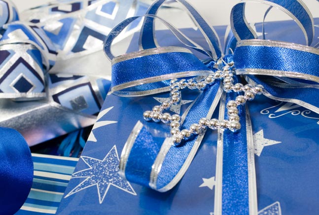chanukah-presents