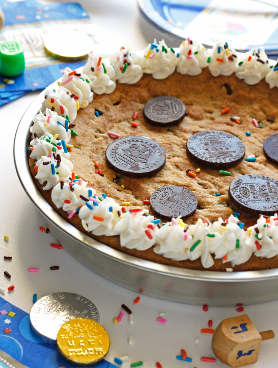 Chanukah Gelt Cookie Cake