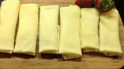 cheese blintzes