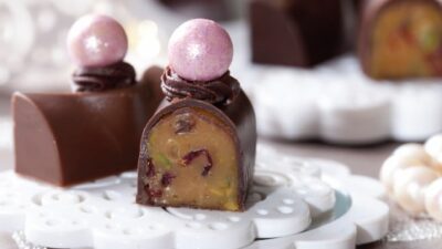 Chewy Caramel Pralines
