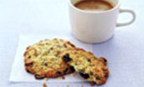 Chewy Cranberry Oatmeal Cookies