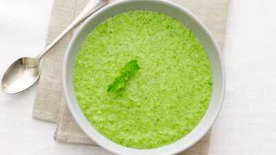 chilled pea and mint soup
