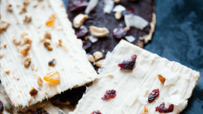 Chocolat Covered Matzo Bark