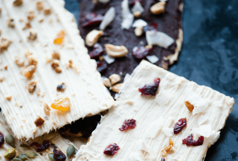 Chocolat Covered Matzo Bark