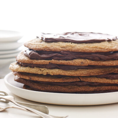 Chocolate chip cookie layer cake for pesach