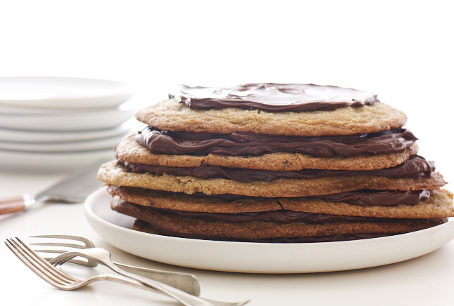 Chocolate chip cookie layer cake for pesach