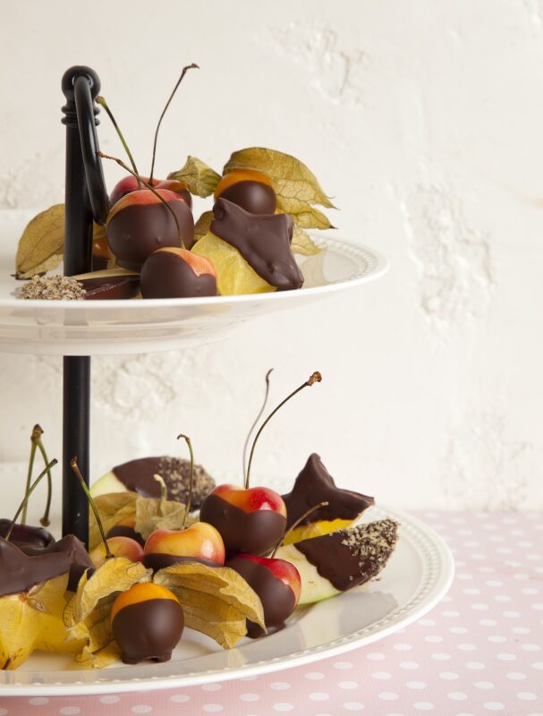 CHOCOLATE-DIPPED FRUIT