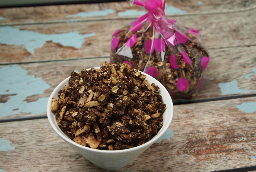 chocolate granola
