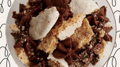 CHOCOLATE MOUSSE MERINGUE PARFAIT