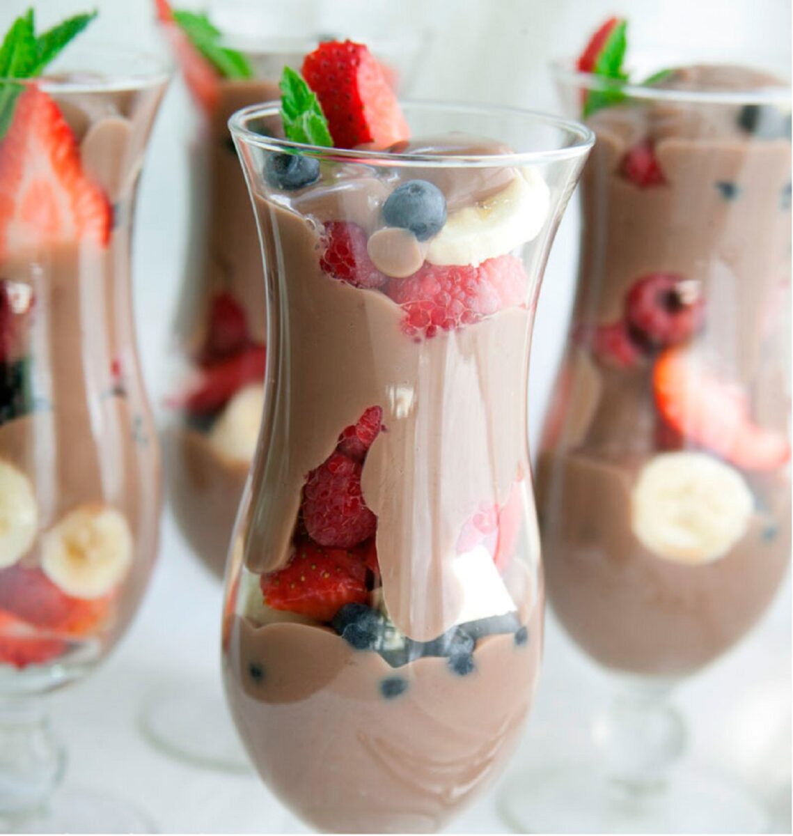 Chocolate Pudding Fruit Parfait