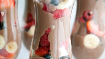 Chocolate Pudding Fruit Parfait
