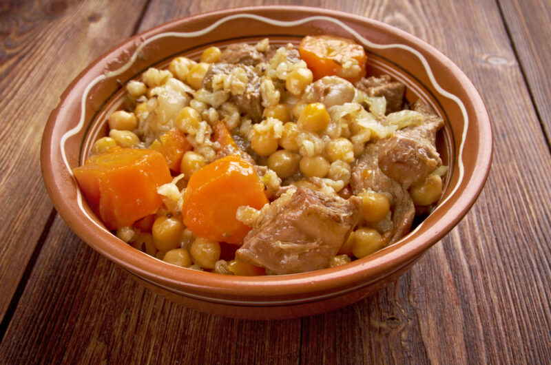 David Mitnick's Chulent Recipe - family sized