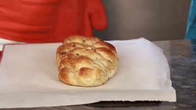 cinnamon raisin walnut challah