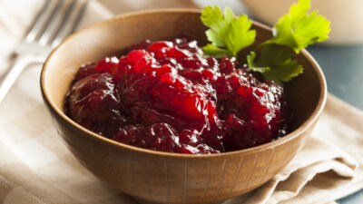 classic cooked whole-berry cranberry sauce