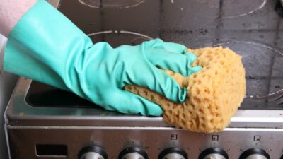 cleaning oven