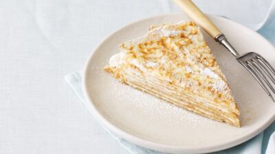 Coffee Cr&ecirc;pe Cake