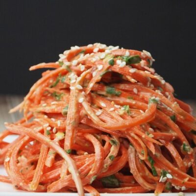Cold-Sesame-Carrot-Noodle-Salad