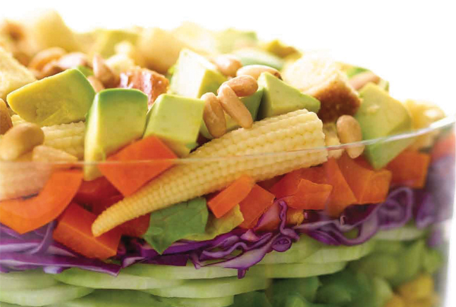 colorful-garden-salad-with-creamy-pesto-dressing-94