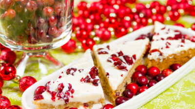 cranberry macadamia bars