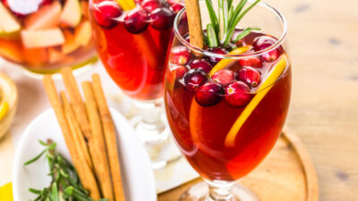 cranberry peach sangria.jpg