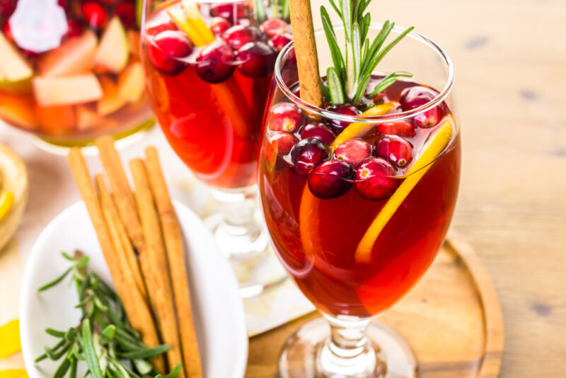 cranberry peach sangria.jpg