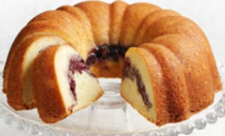 Cranberry Sour Cream Coffee Cake