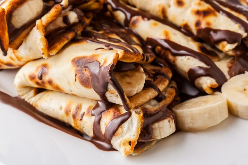 VEGAN QUINOA FLOUR PANCAKES
